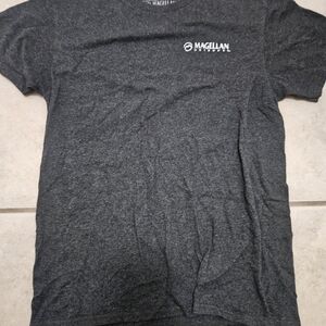 Magellan Outdoors Men's Gray T-Shirt